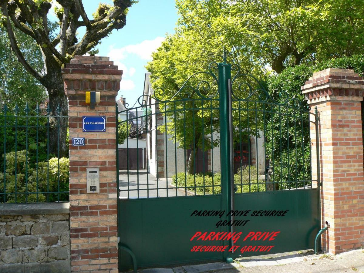 Les Tulipiers, Parking Securise, Lit Queen-Size, Le Port Du Mans Le Mans Eksteriør billede